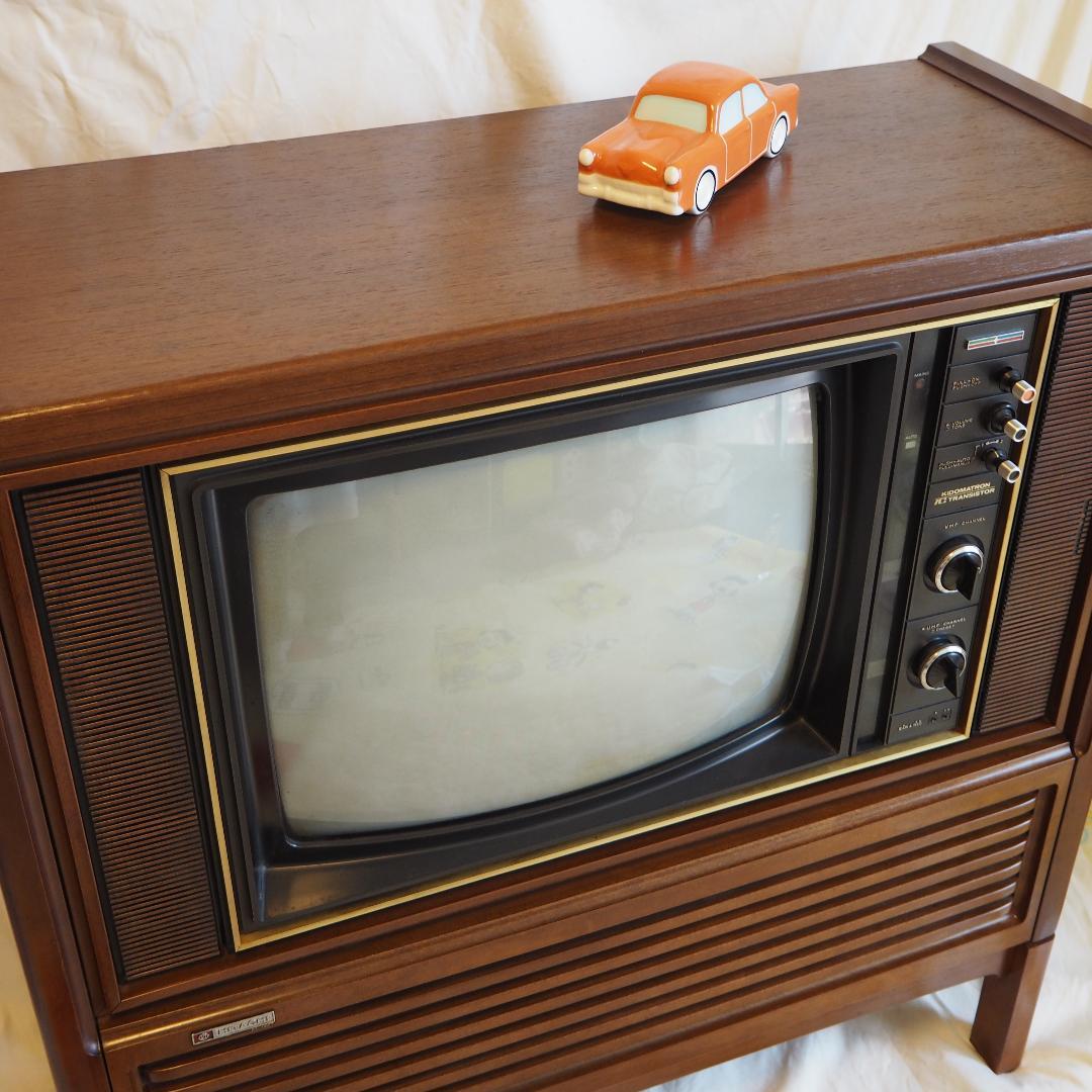 ブラウン管テレビ 日立 昭和レトロ アンティーク ビンテージ 古家具 飾り棚
