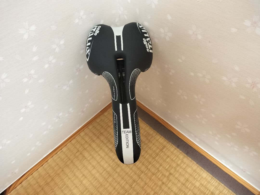 selle ITALIA SLR モノリンク サドル＆シートポスト セット
