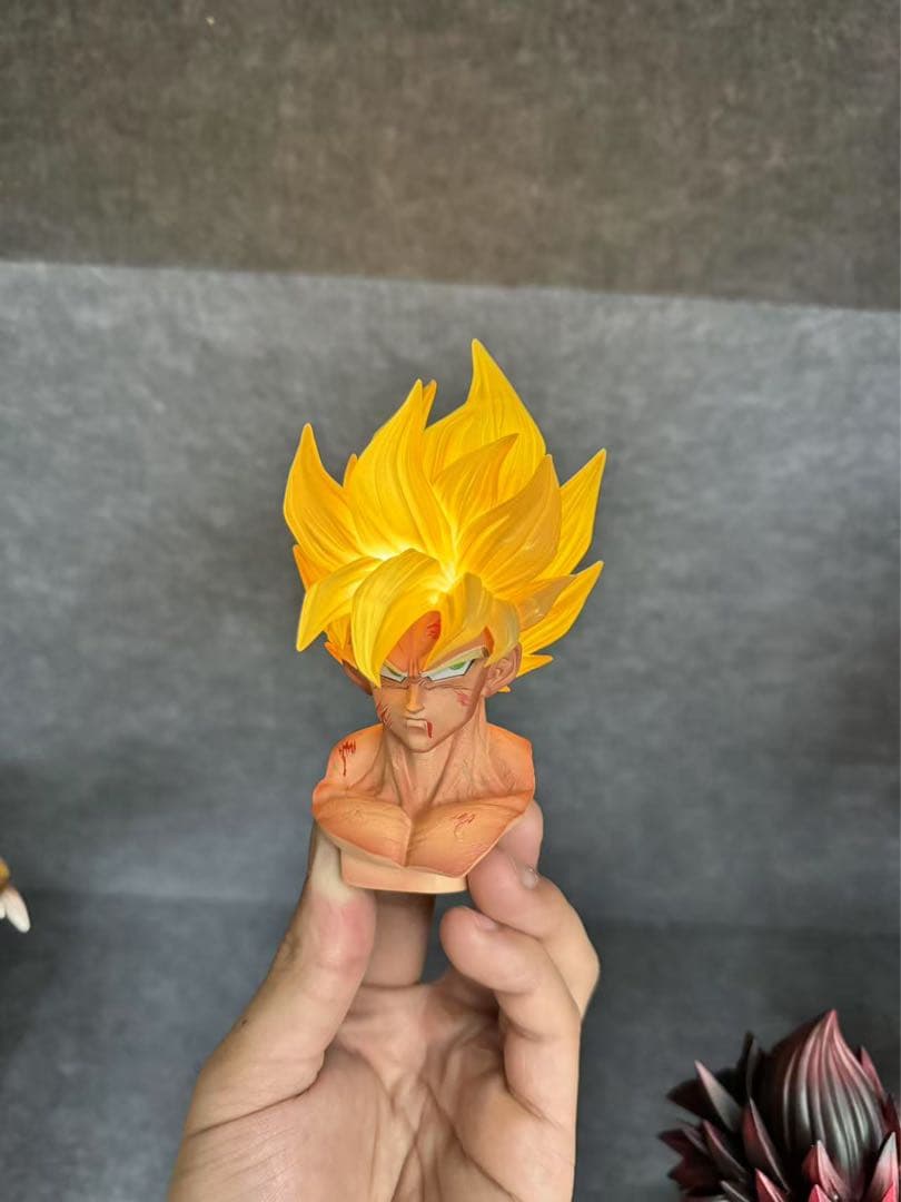 ドラゴンボールZ スーパサイヤ人孫悟空 ガレージキッドフィギュア