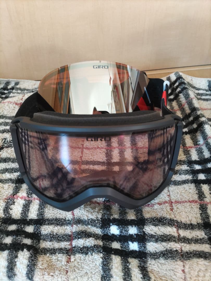 GIRO REVOLT ゴーグル スペアレンズ付　晴天〜ナイター迄OK スキー
