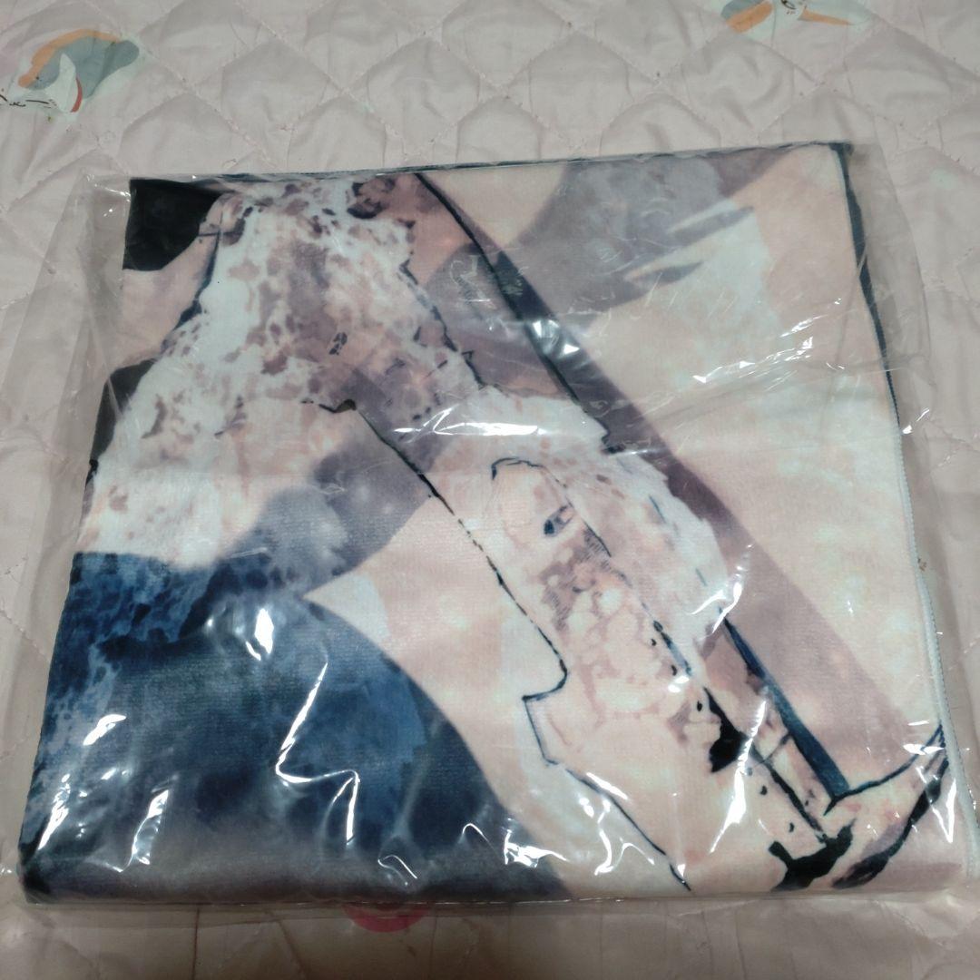 灰仭巫覡 ビーチタオル女子バージョン 25名限定当選品