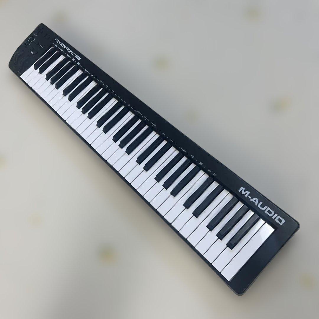 【美品】M-AUDIO MIDIキーボード KEYSTATION61 MK3