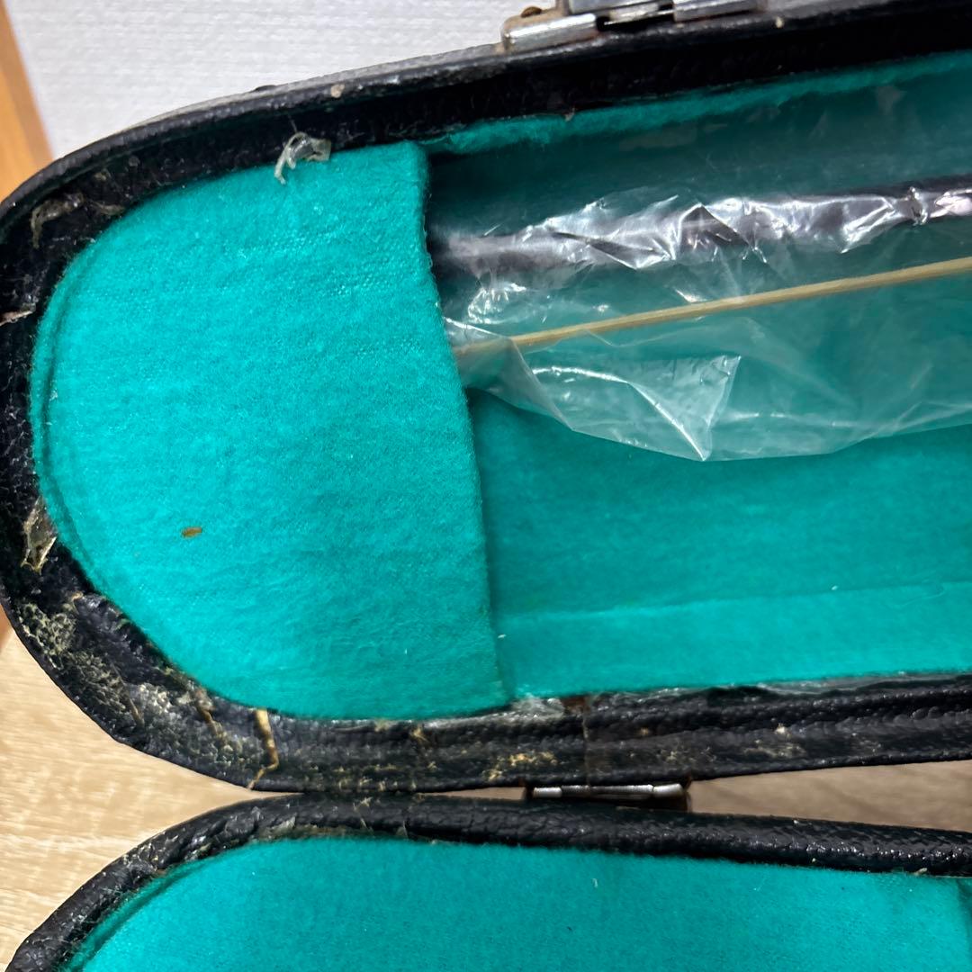 バイオリン　弓　ケースあり