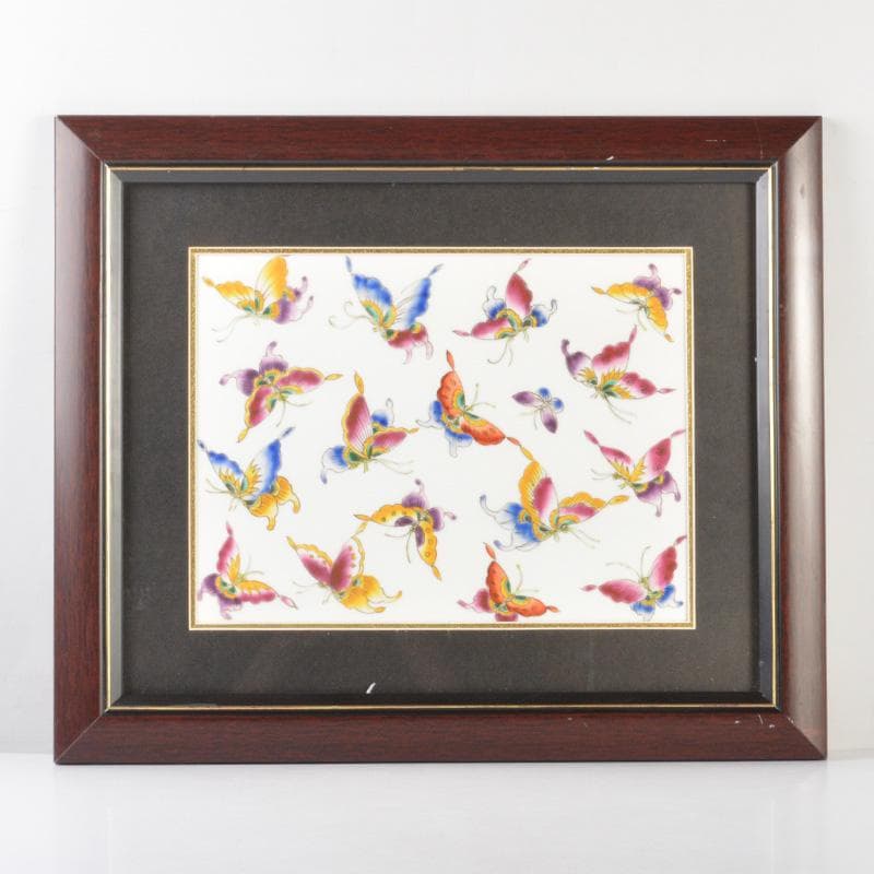 中国　唐木紫壇枠　景徳鎮　粉彩　蝶図　陶板　壁飾　V　5417A