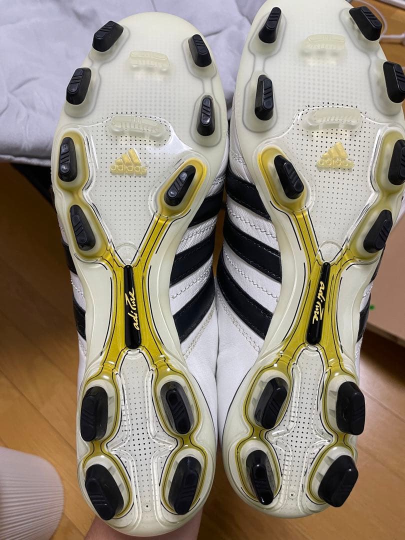 adidas アディダス　アディプュア