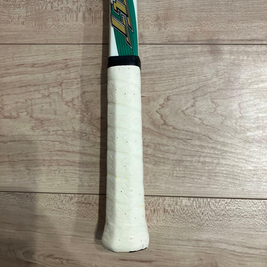 ソフトテニスラケット　ジストtt xyst