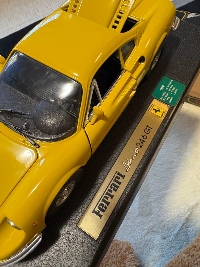 Ferrari Dino 246GT 1/18 イエロー