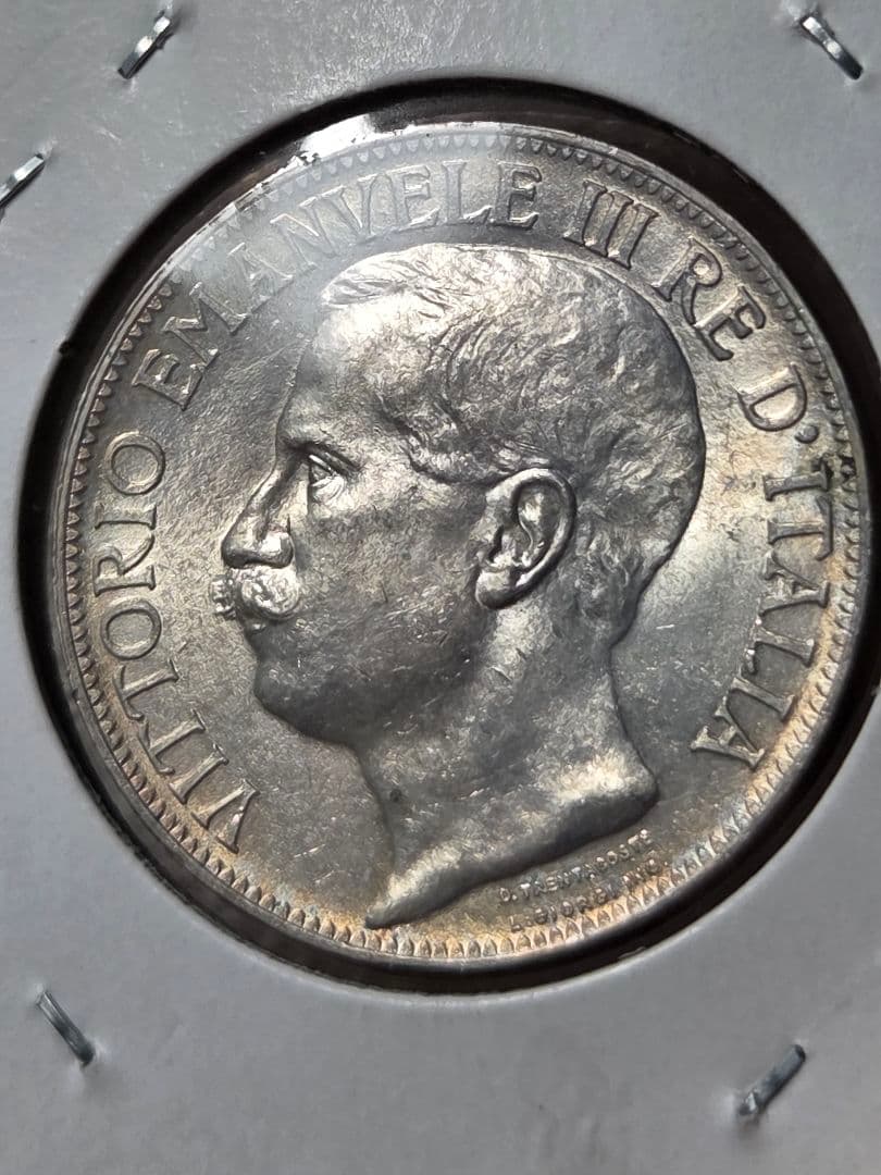 (稀少)イタリア　ヴィットリオ エマヌエル3世　王国100周年記念　2リレ銀貨
