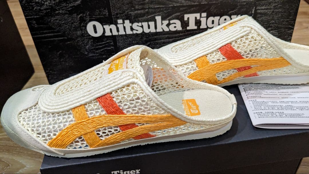 虎　2足　・オニツカタイガー製シューズ、高級サンダルカラー、阪神タイガース