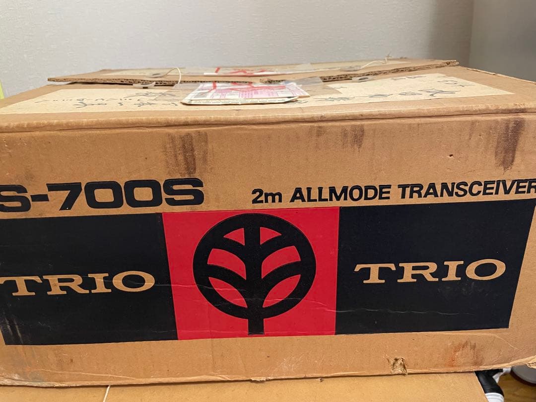 アマチュア無線機　TRIO TS-700S 2m ALLMODEトランシーバー