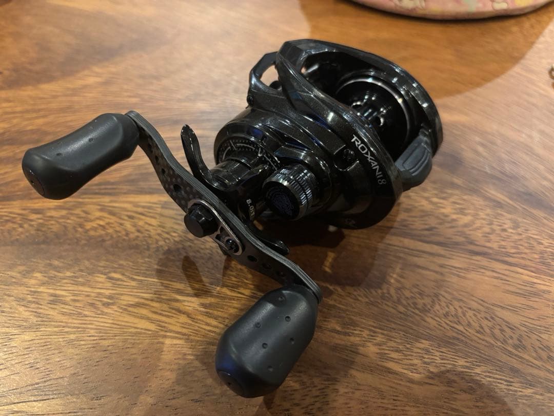 【のちん】美品⭐︎アブガルシア　ロキサーニ8