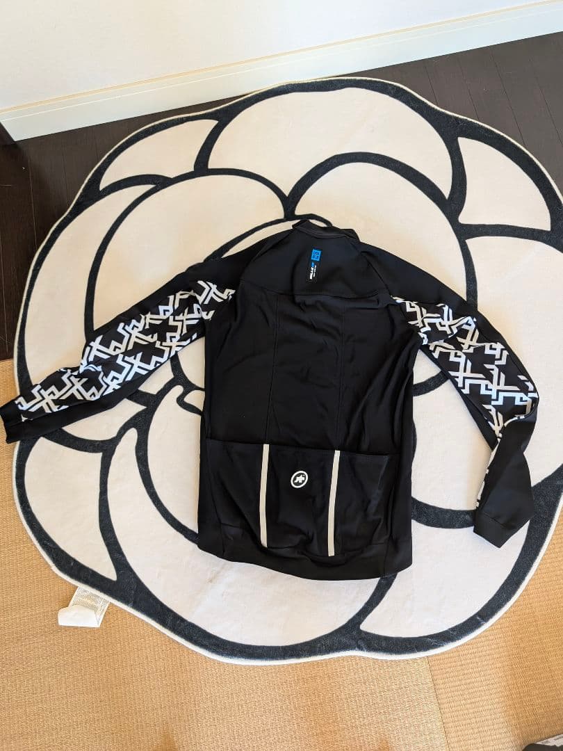 ASSOS【MILLE GT Winter Jacket EVO】