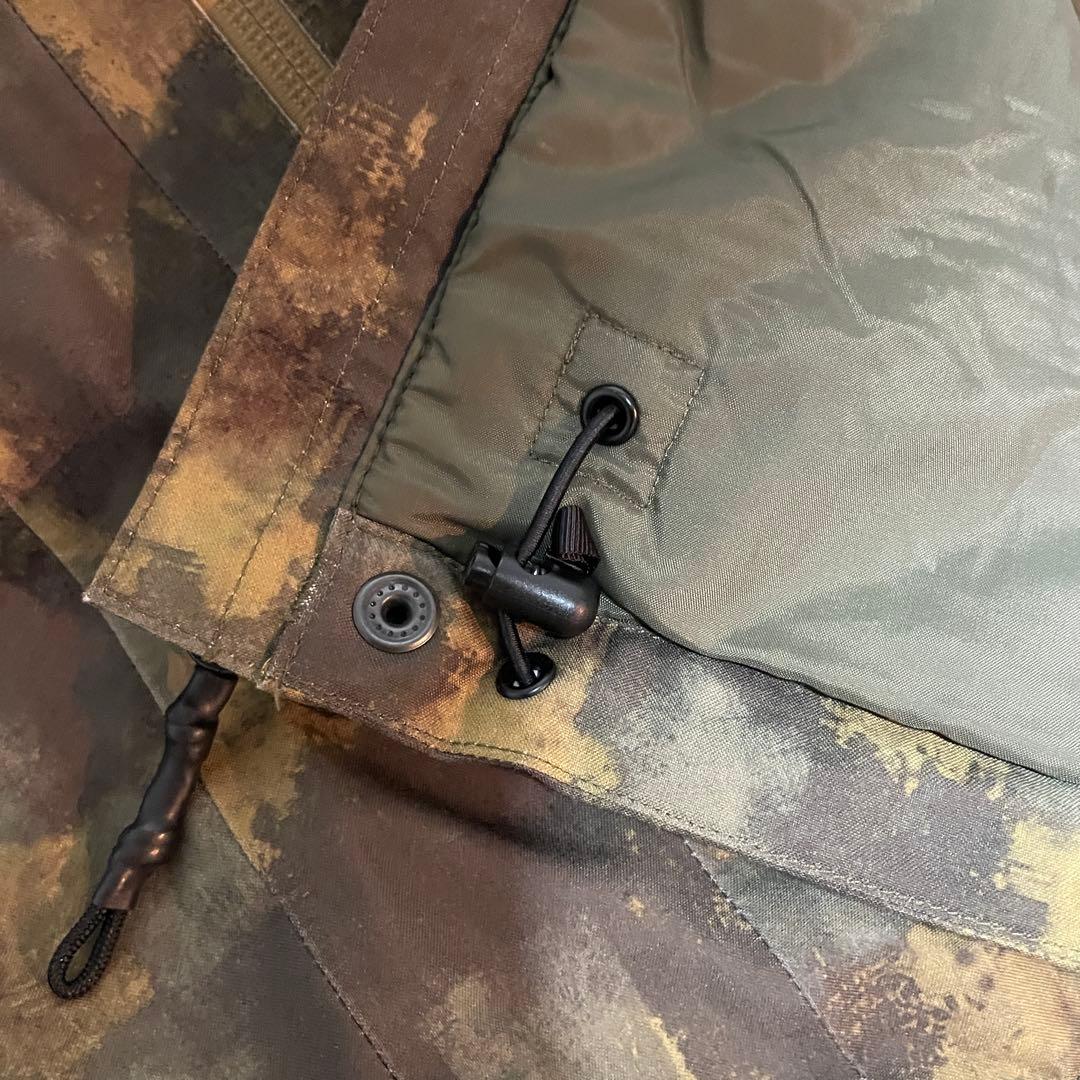 Burtonバートンスキーウェアスノーボードジャケットパーカー茶色カーキ迷彩総柄