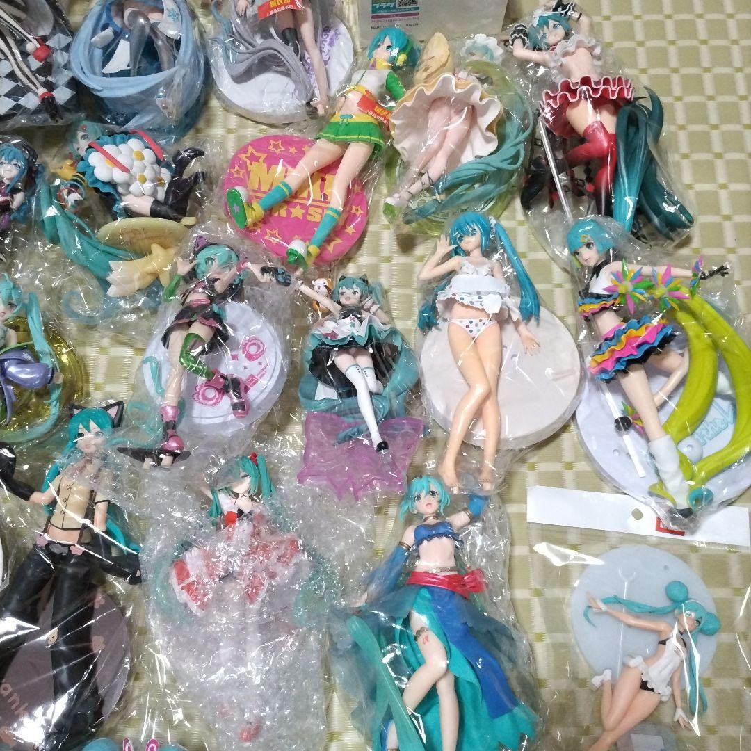 初音ミク 美少女 フィギュア 大量 まとめ売り 詰め合わせ かぶり無 60体以上
