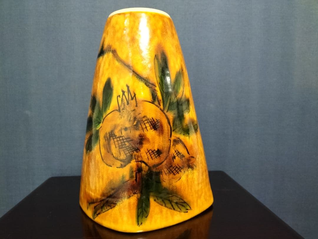 九谷焼　名工　浅倉五十吉 華入れ　花瓶