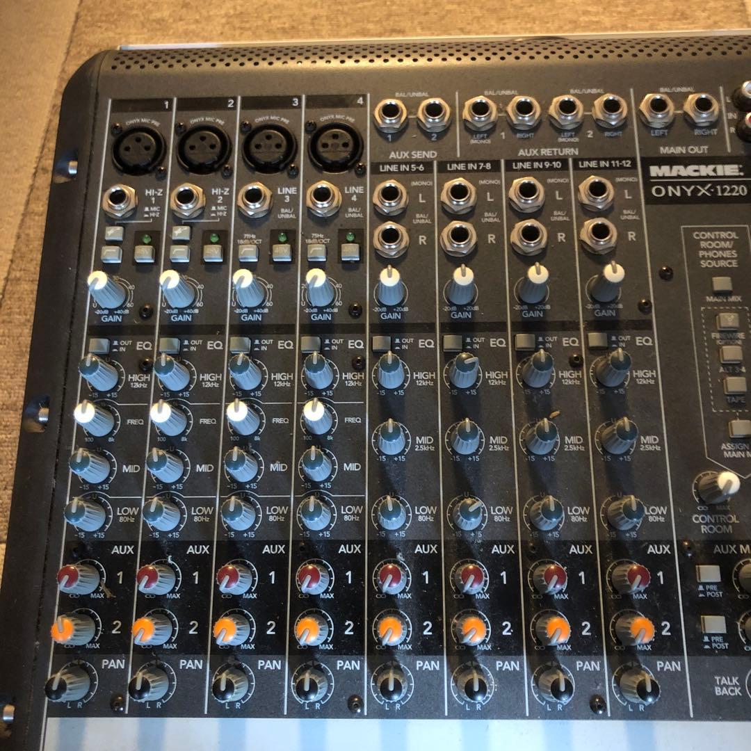 ケース付き　MACKIE ONYX 1220 アナログミキサー