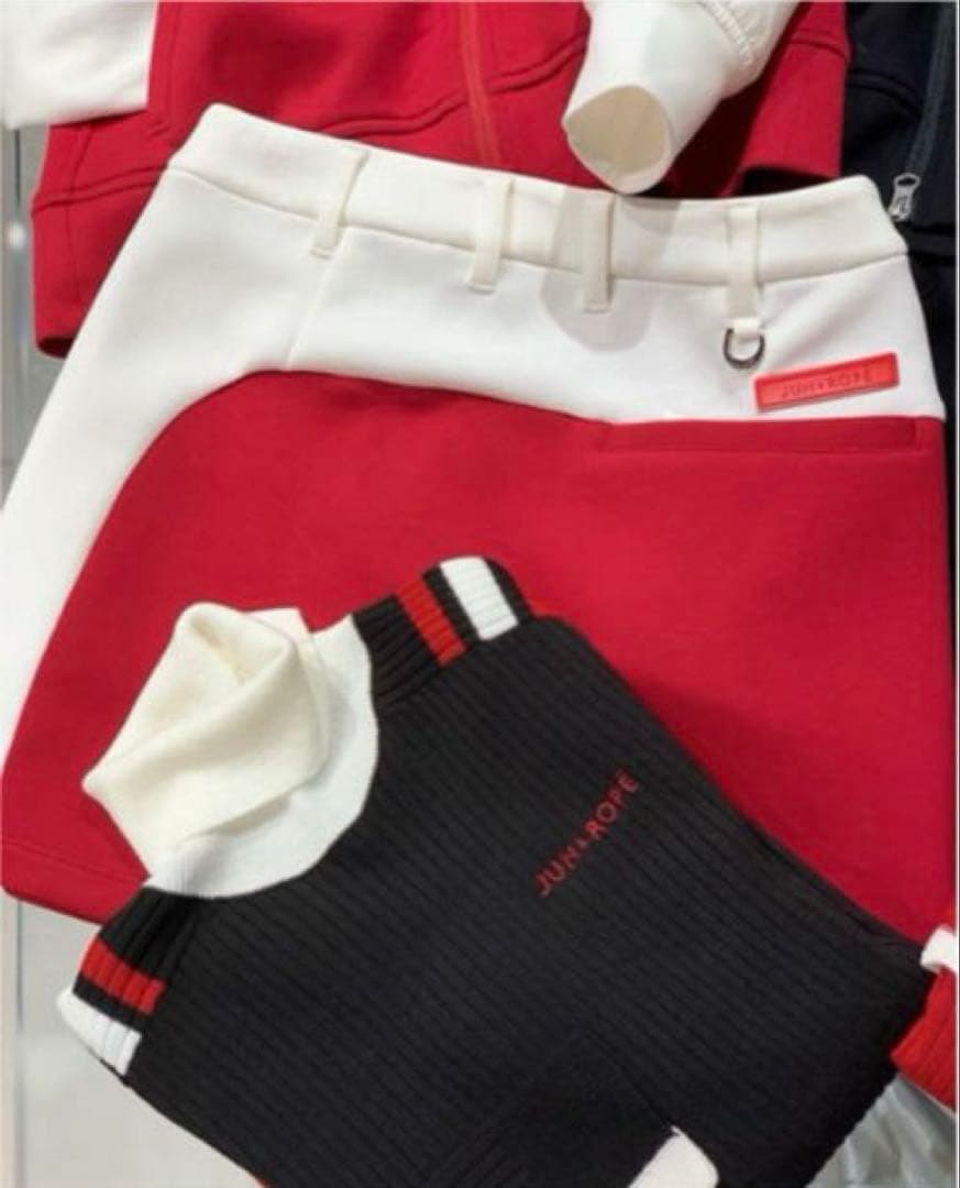 【新品タグ付き】ジュンアンドロペ セットアップ　レッド　ボンディング