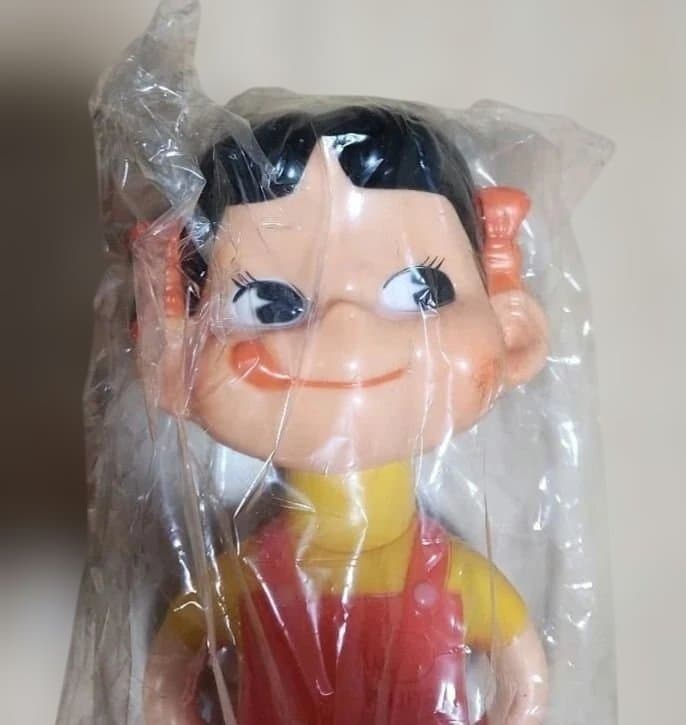 【新品・未使用・未開封】ペコちゃん人形