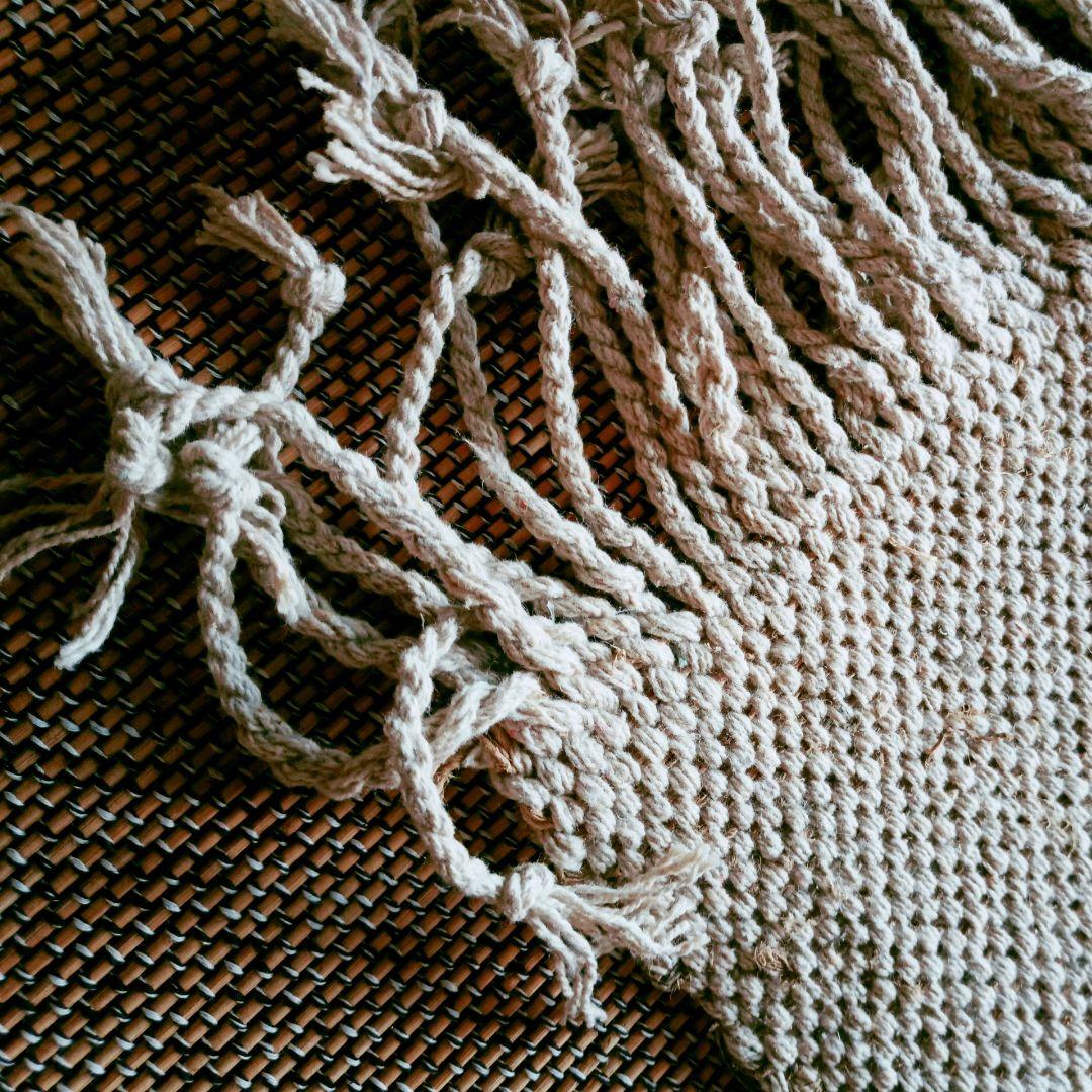 天然繊維ヨガマット　手紡ぎ手編みのスペッシャル　ヨガマット ヨガラグ ラグマット