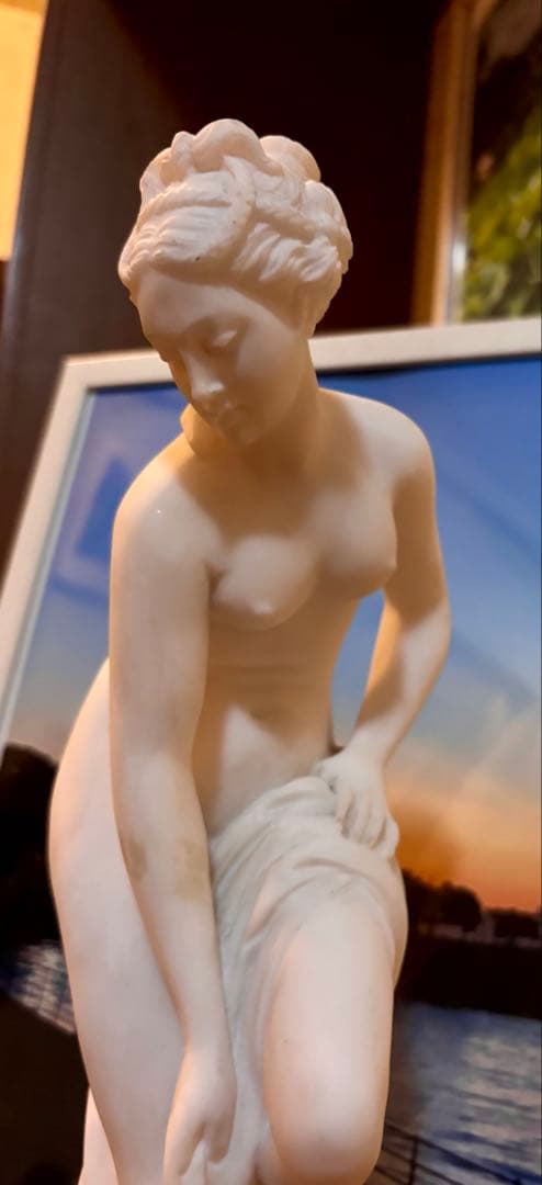 お値下げ！　格安　クラシック女性像 大理石製 約30cm