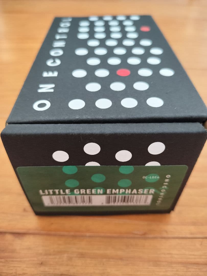 ギター One Control Little Green Emphasar