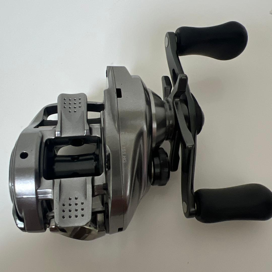 シマノ 18 バンタム HG フィッシュマン ツララ ボンバダ DC MD