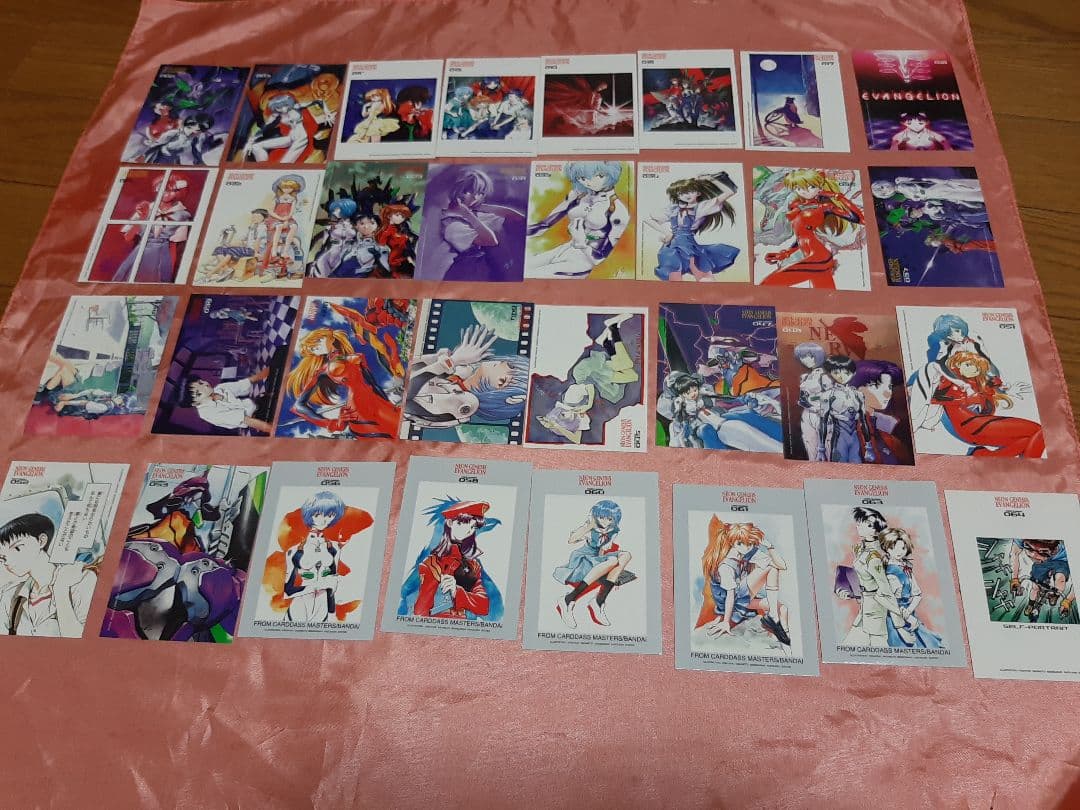 カード32枚つき新世紀エヴァンゲリオン アートトレカブック