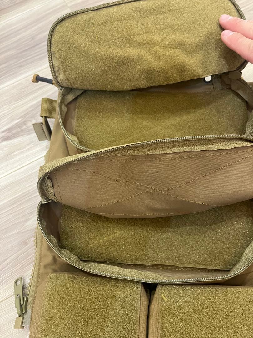 ZIP-ON バックパネル　JPC2.0 AVS コヨーテ　CRYE レプリカ