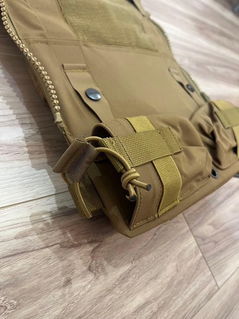 ZIP-ON バックパネル　JPC2.0 AVS コヨーテ　CRYE レプリカ