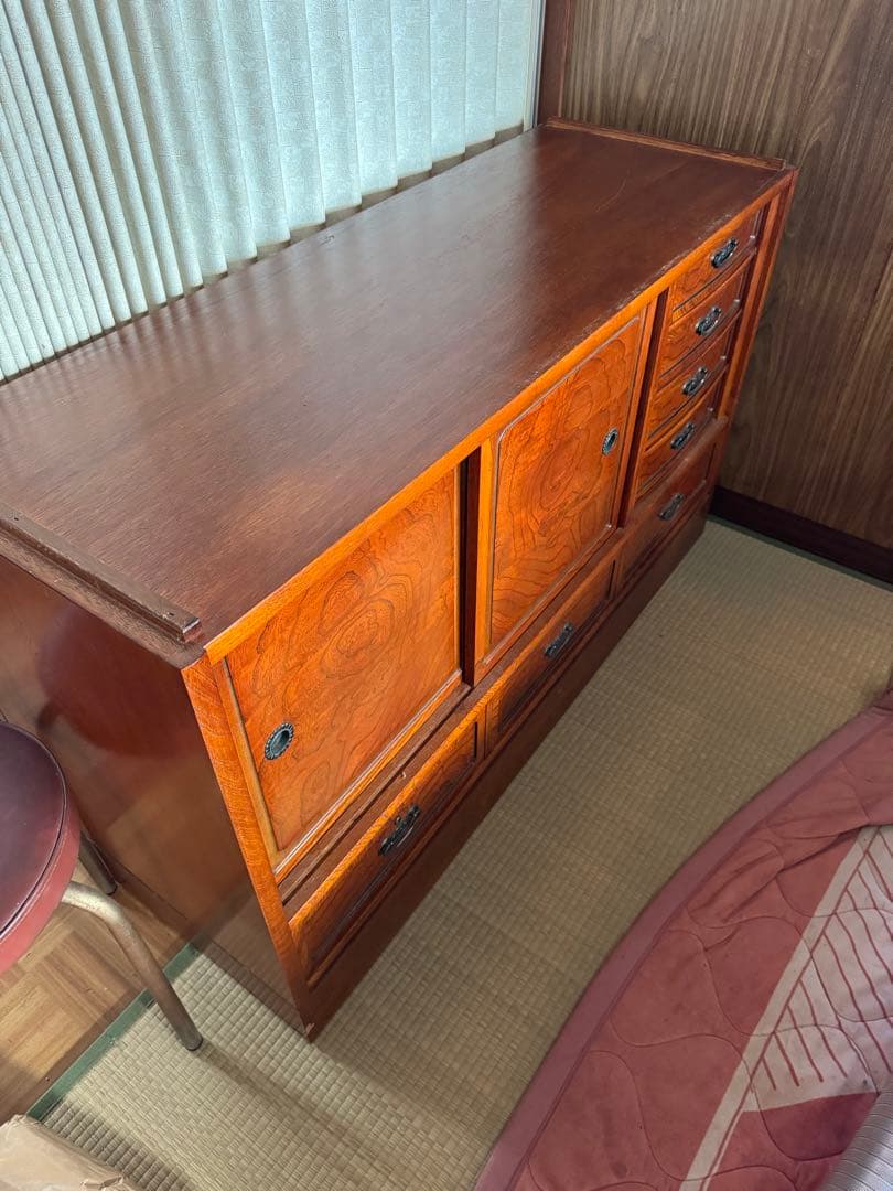 レトロ　茶箪笥　木製ガラス扉収納棚