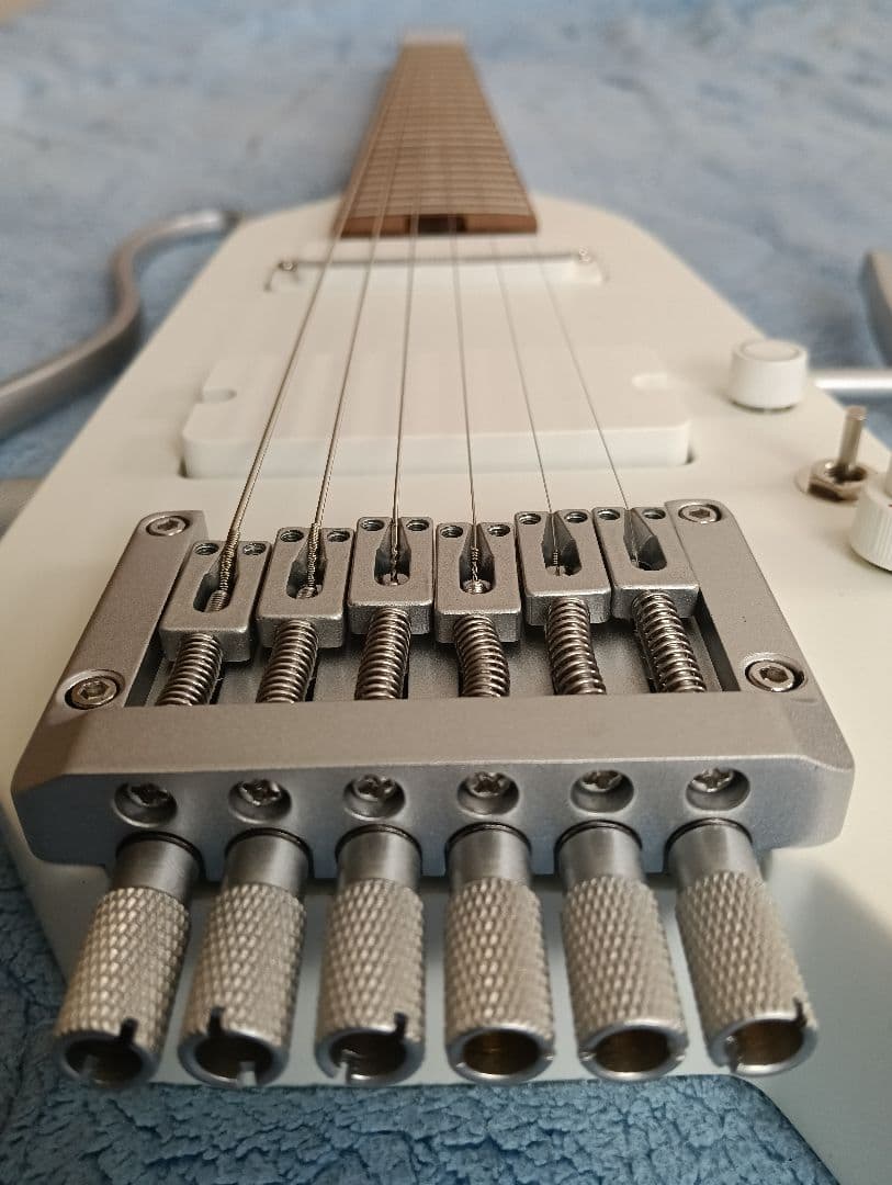 ギター DONNER HUSH X PRO ホワイト