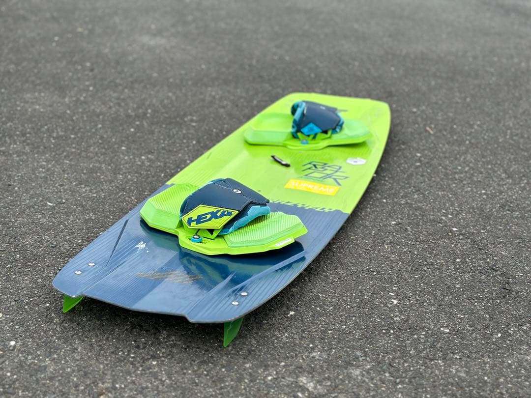 カイト ボード サーフィン クレイジーフライ カイトサーフィンバインデイング付