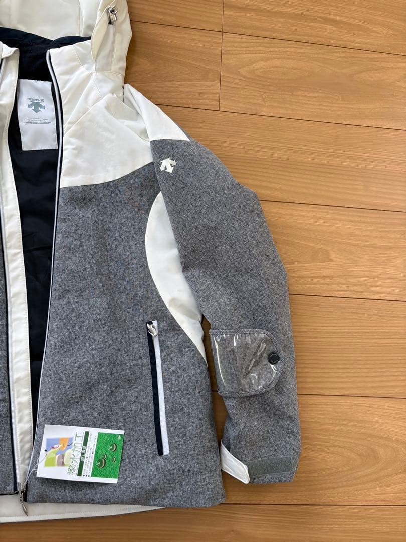 デサント スノーウェア