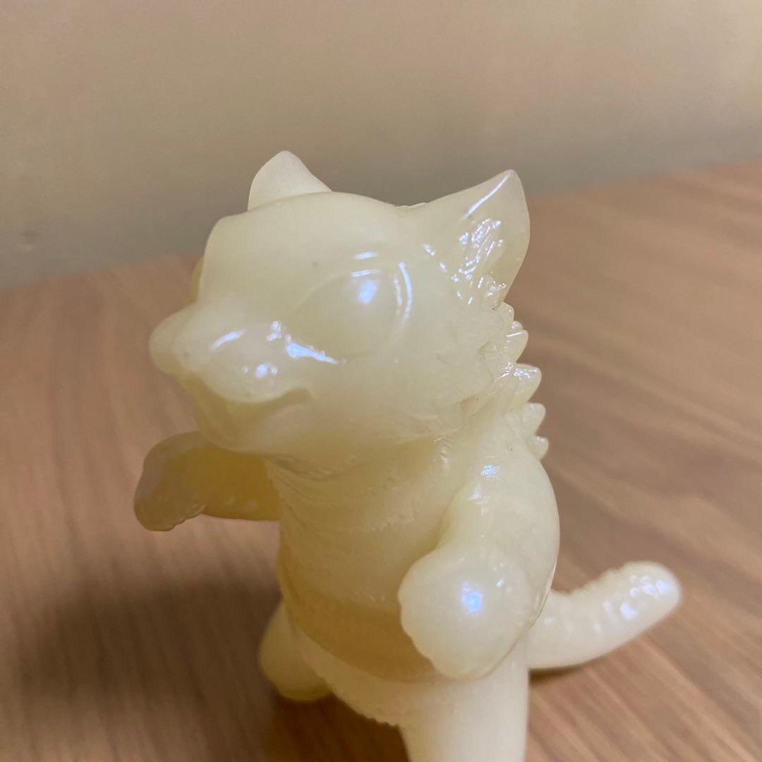 小夏屋　ネゴラ　蓄光成型　未塗装　ソフビ 5440