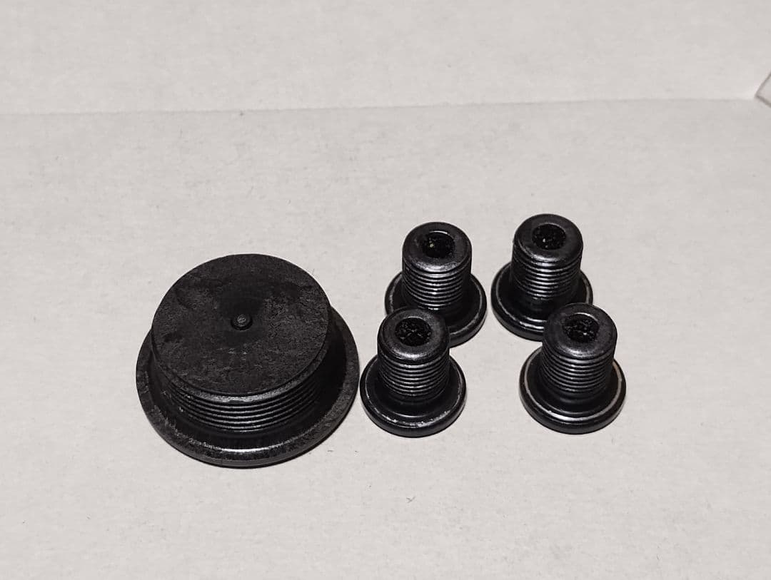 大幅値引き！SHIMANO FC‐R8100クランクセット