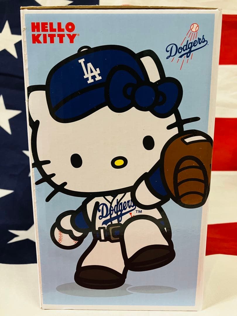 新品未開封　激レア⭐︎ドジャース ハローキティ ライトアップボブルヘッド　大谷翔平
