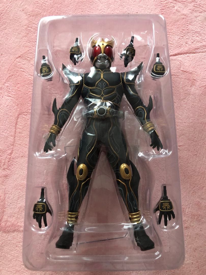 RAH 仮面ライダークウガ アルティメットフォーム