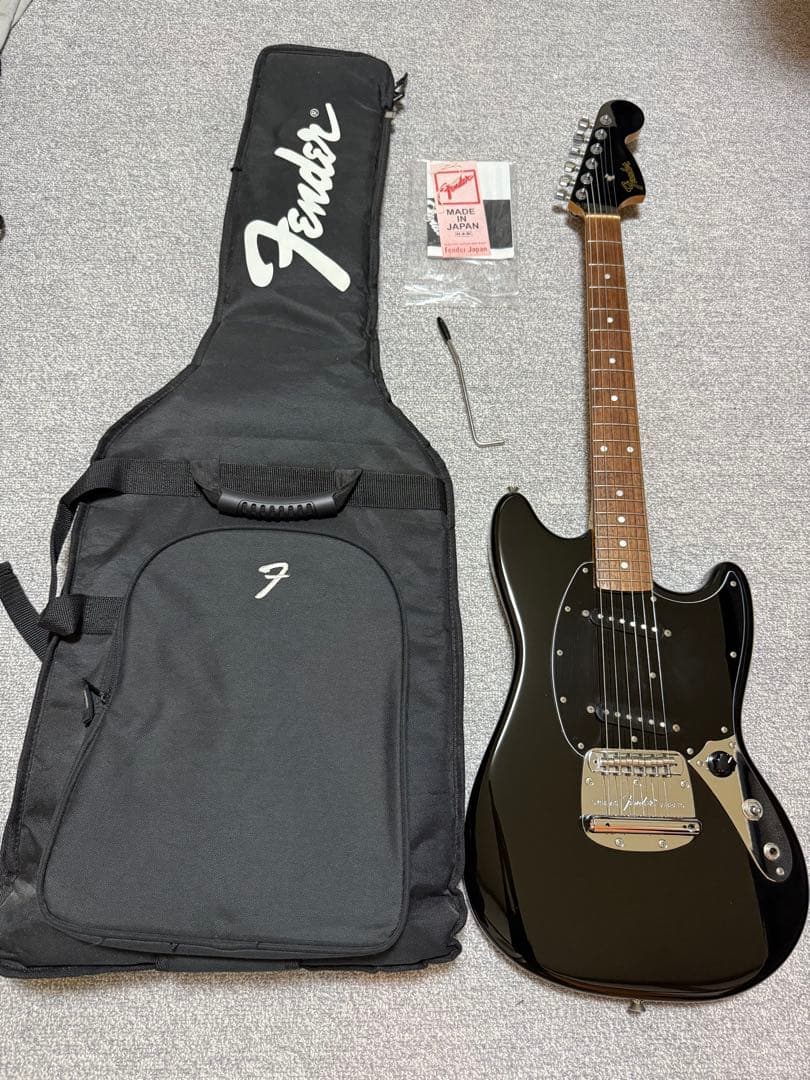 【美品、30本限定品】フェンダージャパン　ムスタング MG69