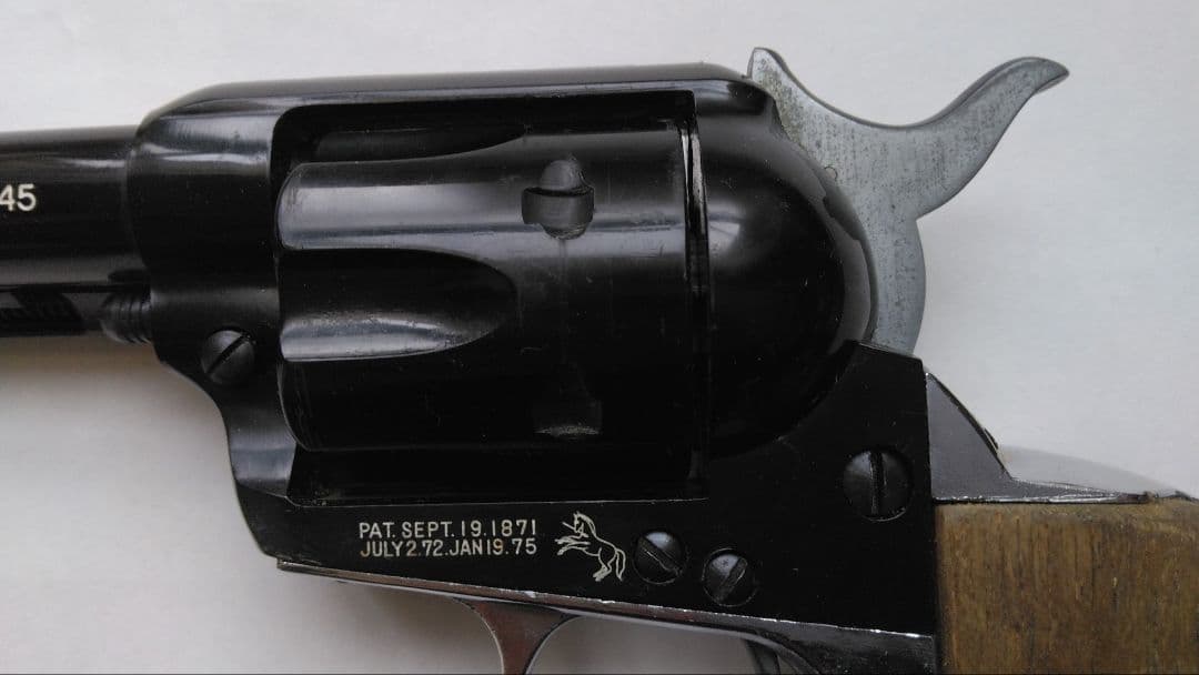 COLT SINGLE ACTION ARMY 45 モデルガン