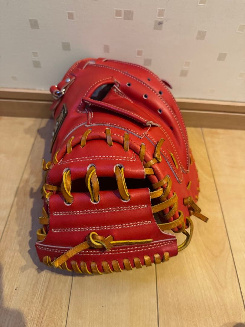 レザー 赤 キャッチャーミット