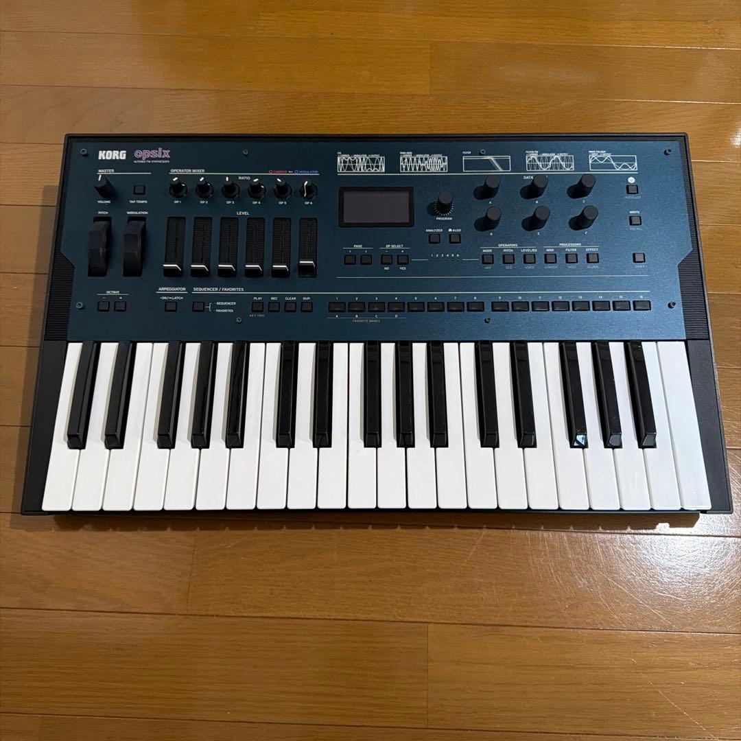 KORG opsix FMシンセサイザー