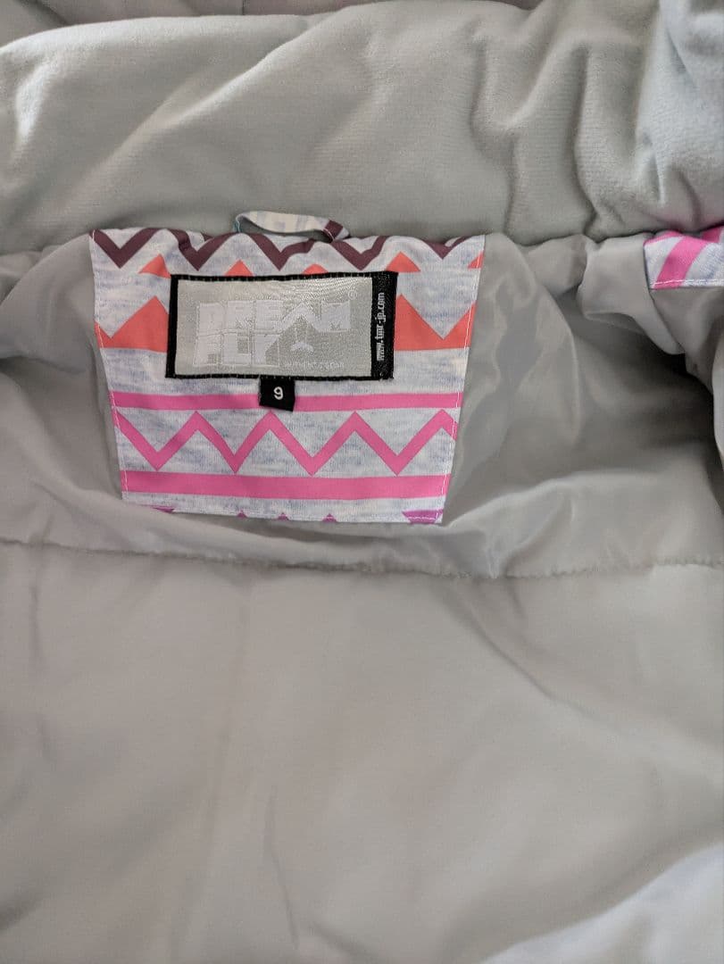 新品未使用　スキーウェア　スノーボードウェアセット　上下セット　9号　M　160