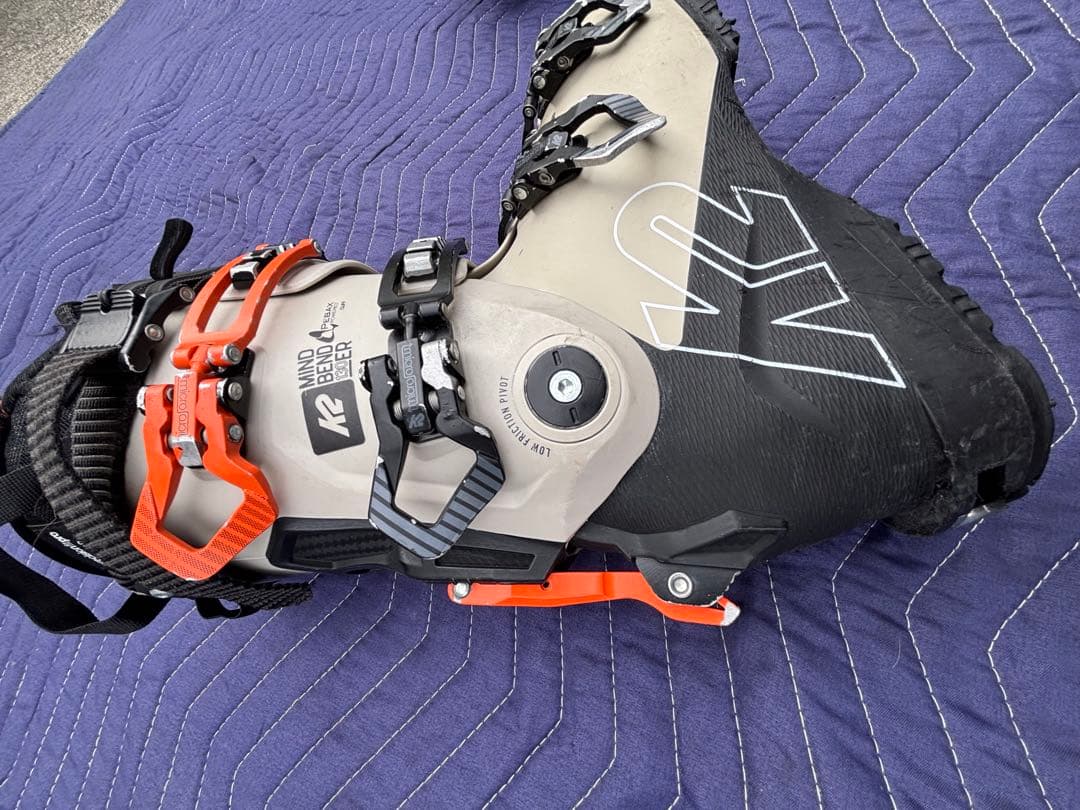 K2 スキー ブーツ バックカントリーモデル　MIND BENDER130