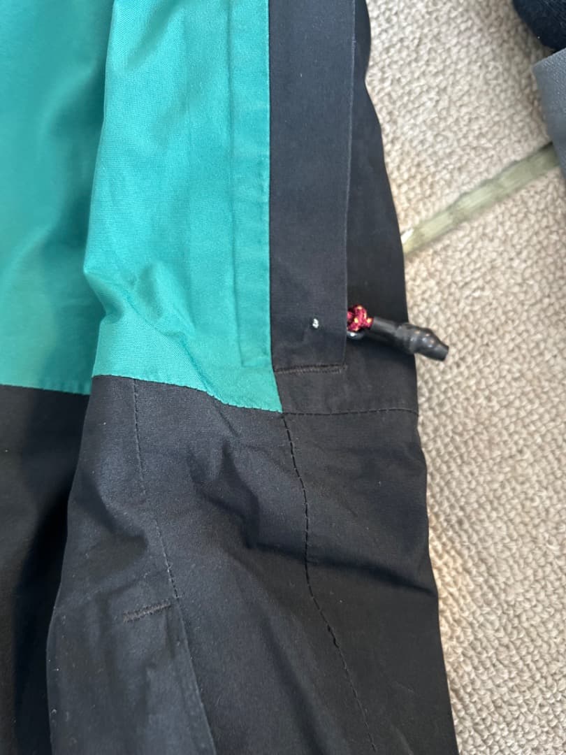 クイックシルバー上下　Sサイズ