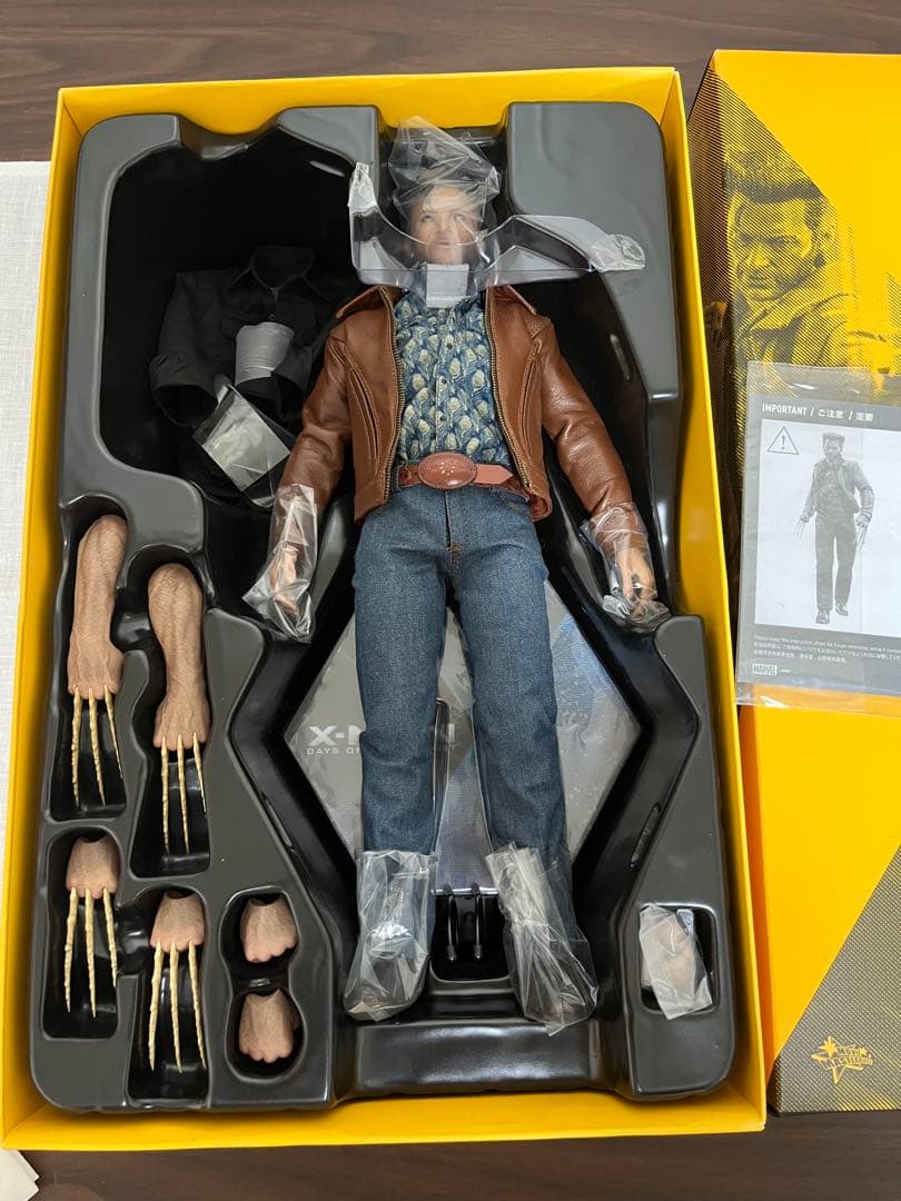 X-MEN ウルヴァリン フィギュア ホットトイズ