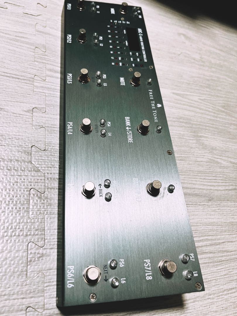 Free The Tone ARC-3 プログラマブルスイッチャー