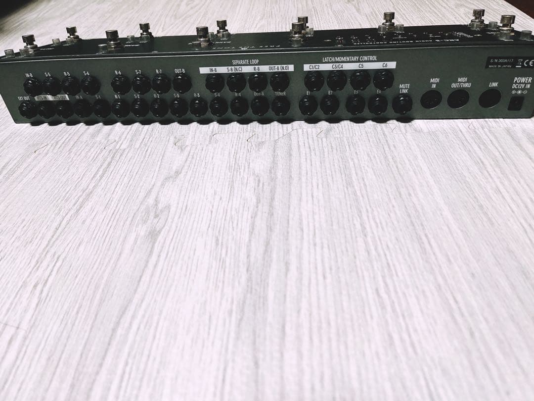 Free The Tone ARC-3 プログラマブルスイッチャー