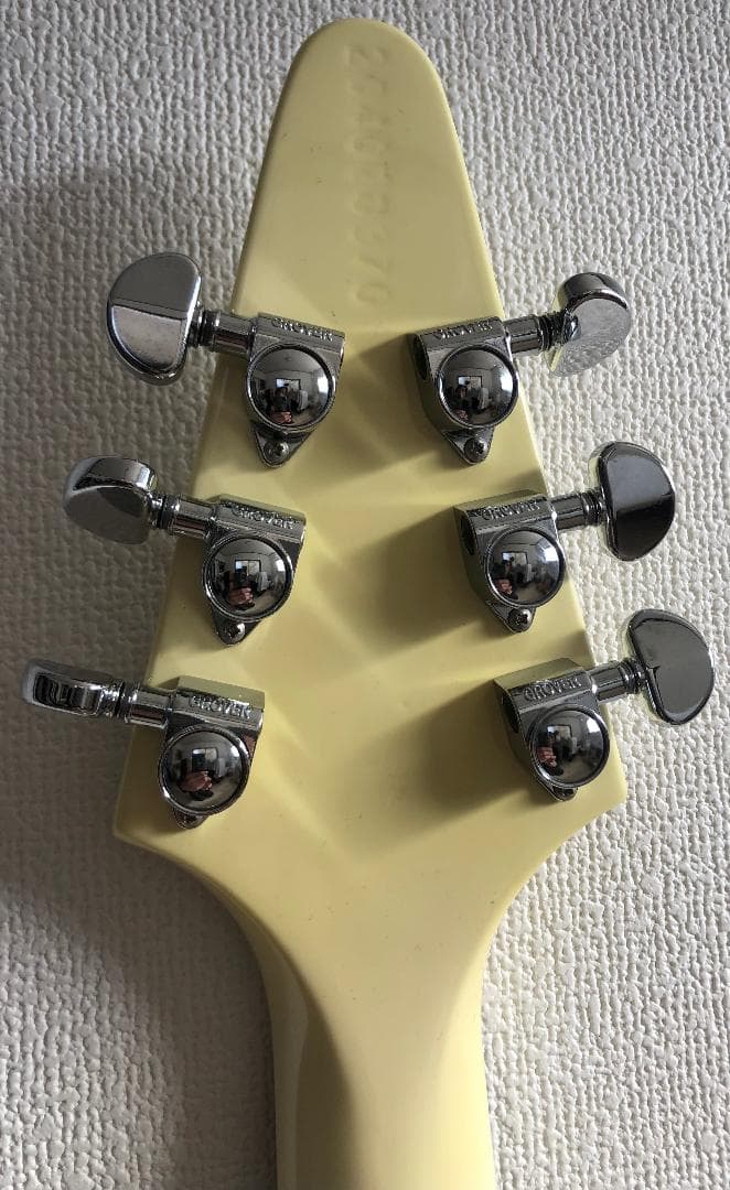 Gibson Flying V white ギブソン　フライングV 白