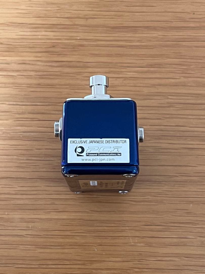 Xotic EP Booster 限定カラー　メタリックブルー