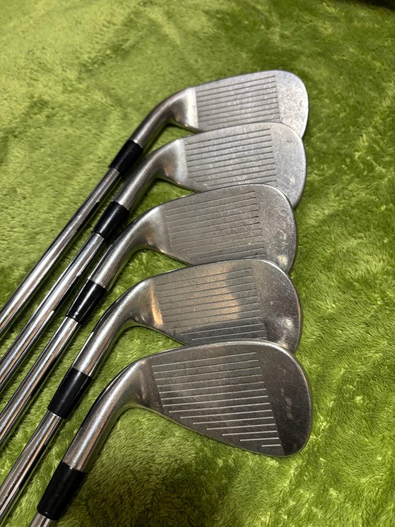 タイトリスト　AP1 アイアン　6〜P 5本セット